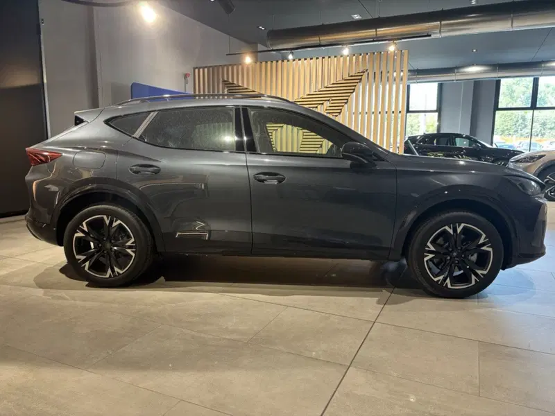 Cupra Formentor nuova a Ferrara (4)