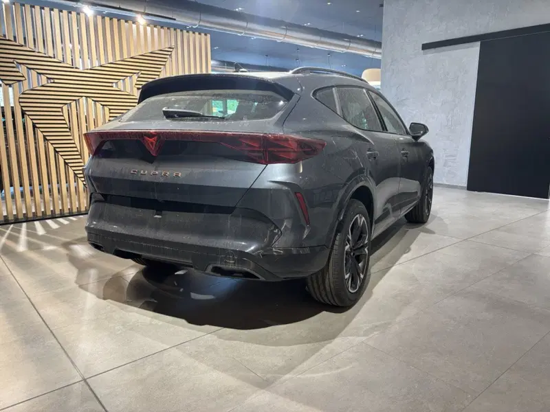 Cupra Formentor nuova a Ferrara (5)