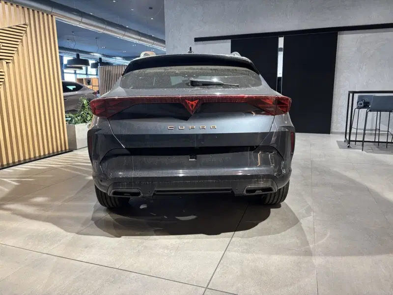 Cupra Formentor nuova a Ferrara (6)