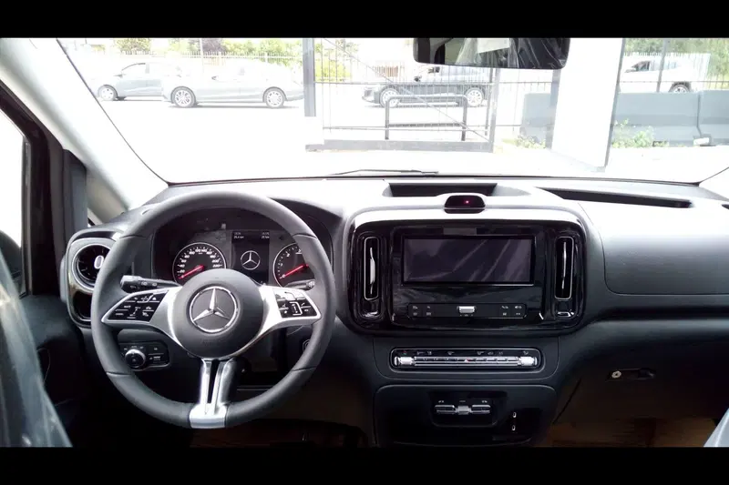 Mercedes-Benz Vito nuova a Pescara (10)
