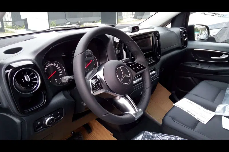 Mercedes-Benz Vito nuova a Pescara (9)
