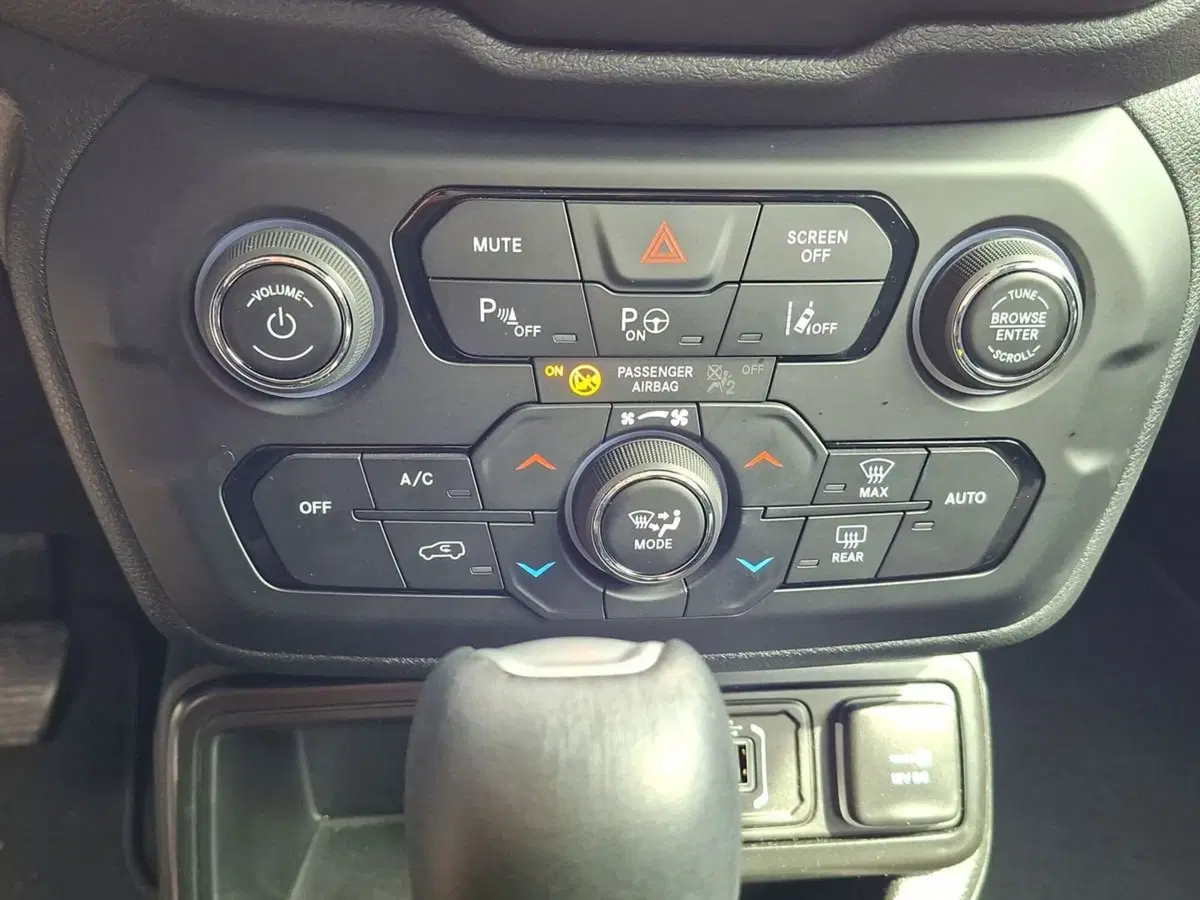 Jeep Renegade usata a Pescara (17)