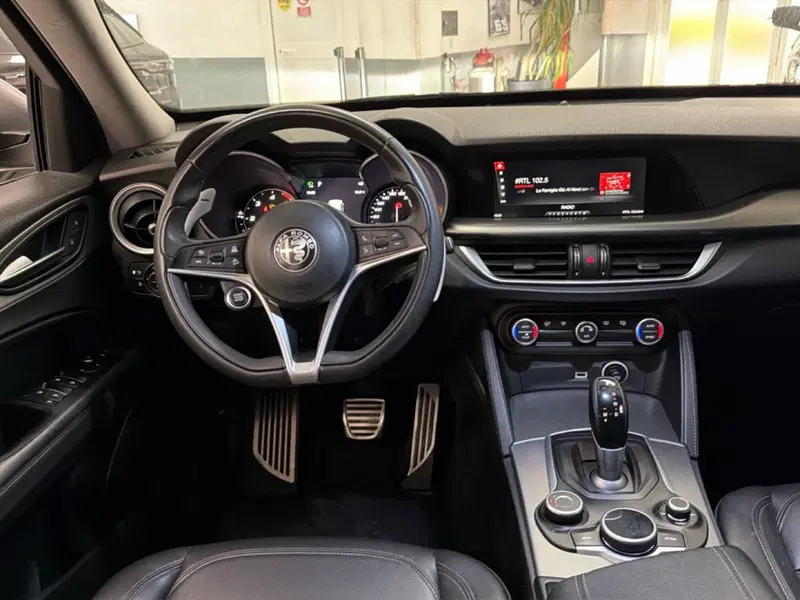 Alfa Romeo Stelvio usata a Pisa (4)