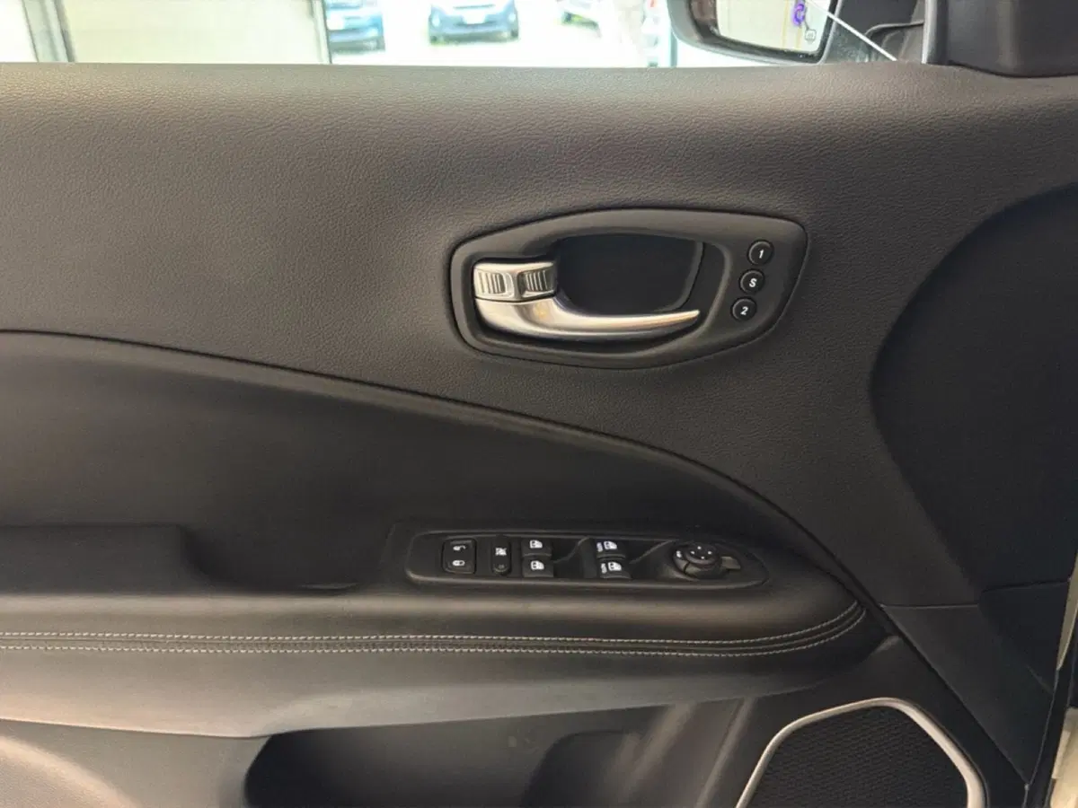 Jeep Compass usata a Pisa (17)
