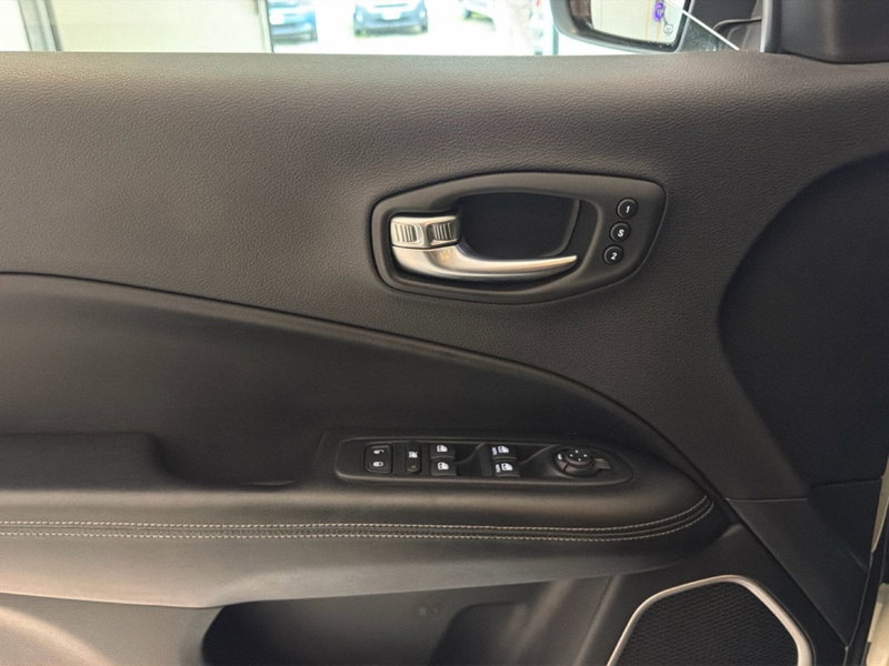 Jeep Compass usata a Pisa (17)