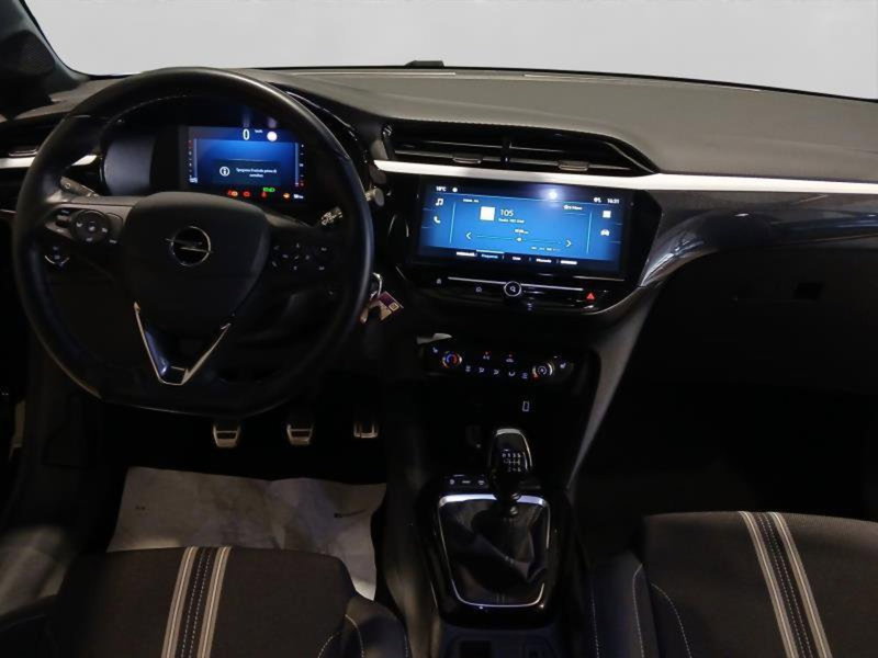 Opel Corsa usata a Genova (11)