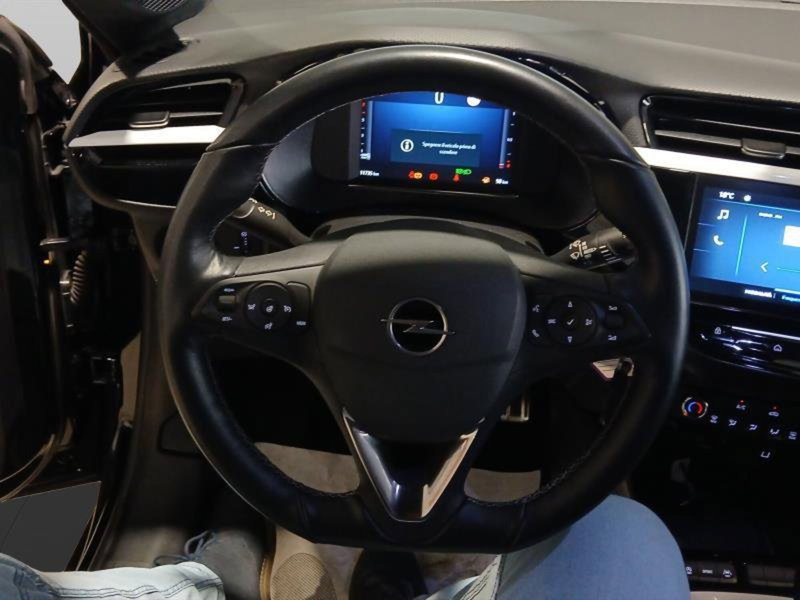 Opel Corsa usata a Genova (14)