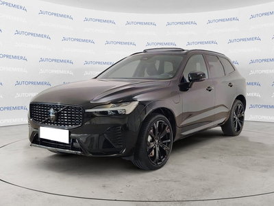 Volvo XC60 T6 Recharge AWD Plug-in Hybrid R-design del 2024 usata a Como