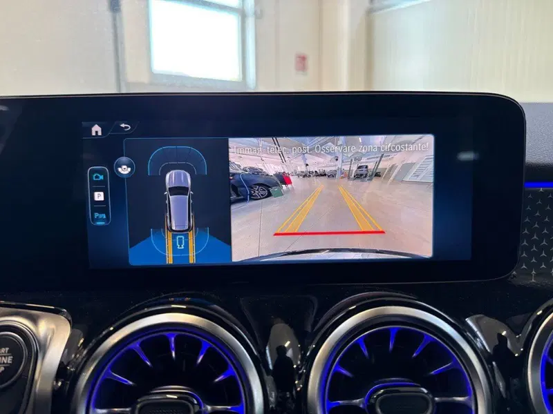 Mercedes-Benz GLB nuova a Rimini (19)