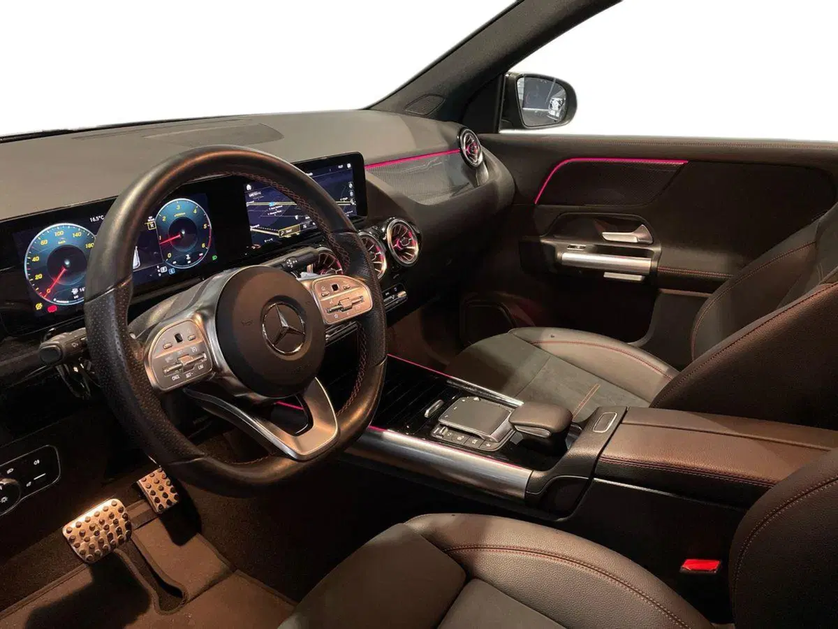 Mercedes-Benz GLA SUV usata a Ancona (16)