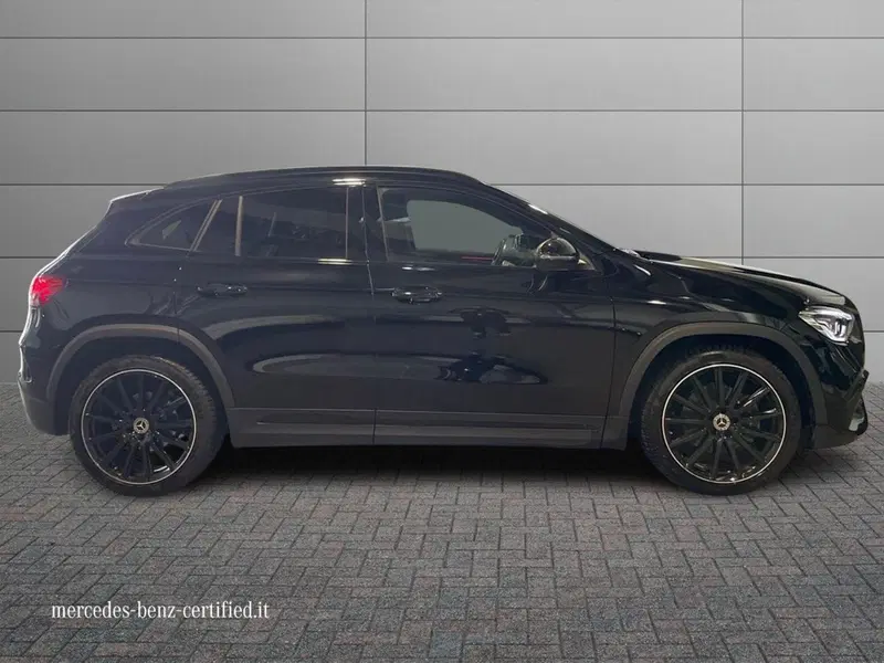 Mercedes-Benz GLA SUV usata a Ancona (5)