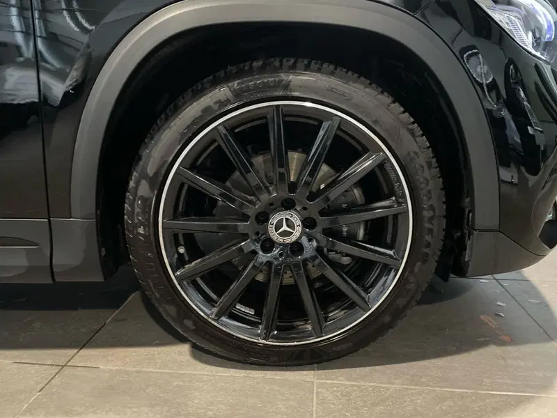 Mercedes-Benz GLA SUV usata a Ancona (8)