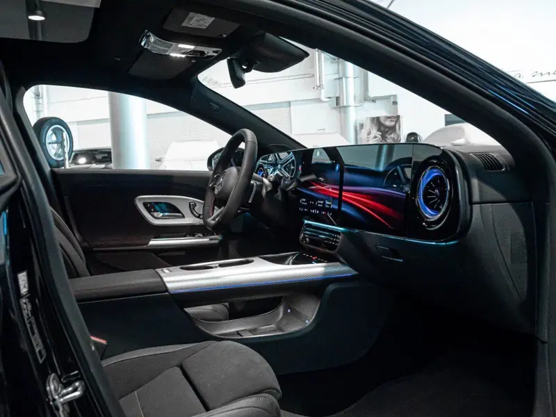 Mercedes-Benz CLA EQ nuova a Ancona (18)
