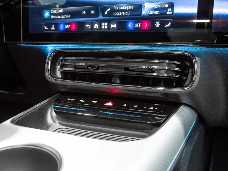 Mercedes-Benz CLA EQ nuova a Ancona (20)