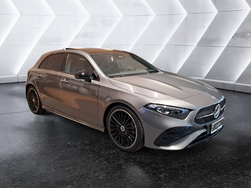 Mercedes-Benz Classe A nuova a Salerno (3)
