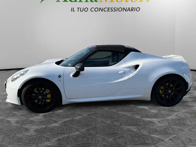 Alfa Romeo 4C Spider usata a Pordenone (2)