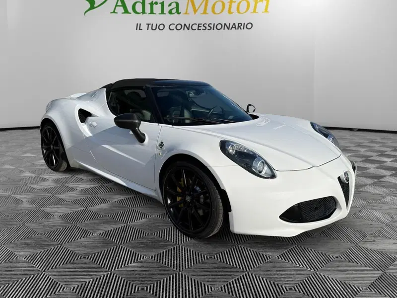 Alfa Romeo 4C Spider usata a Pordenone (7)