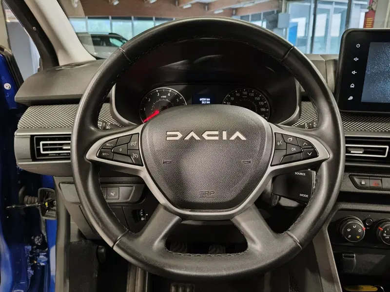 Dacia Sandero usata a Brescia (12)
