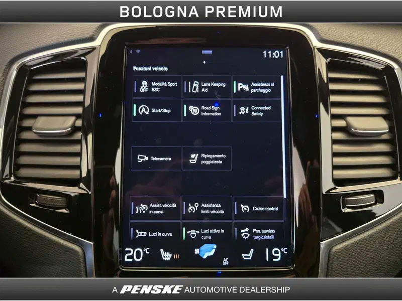 Volvo XC90 usata a Bologna (14)
