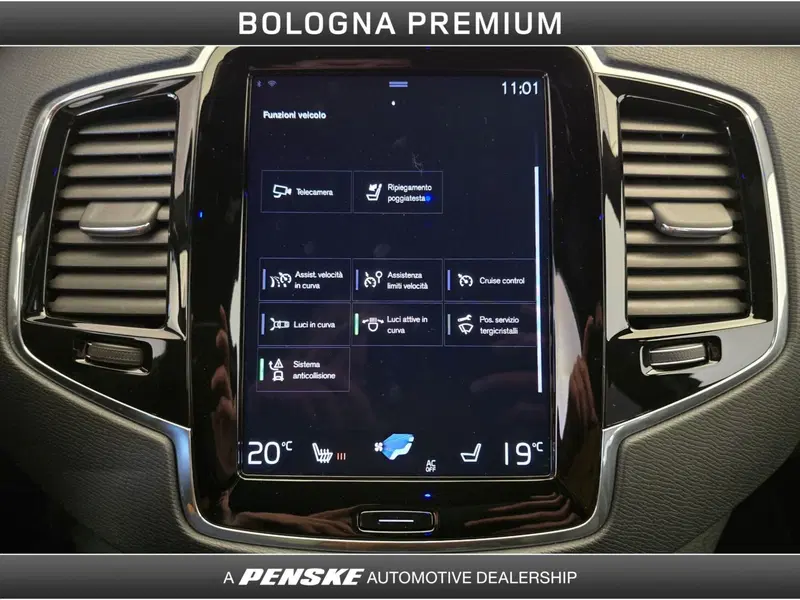 Volvo XC90 usata a Bologna (15)