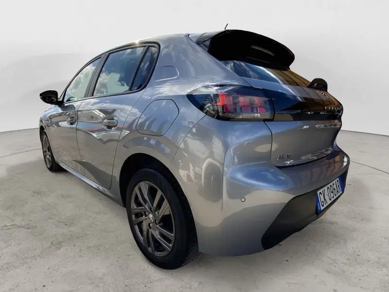 Peugeot 208 usata a Perugia (15)