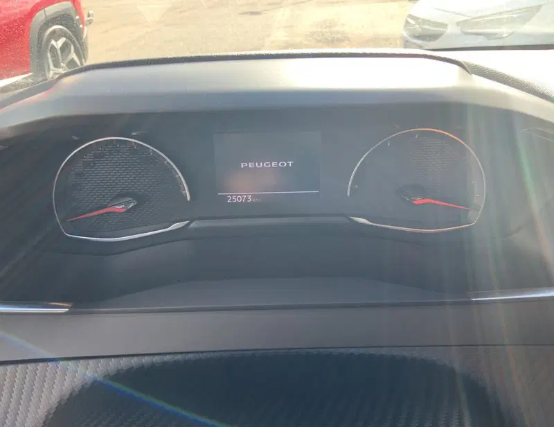 Peugeot 208 usata a Perugia (6)
