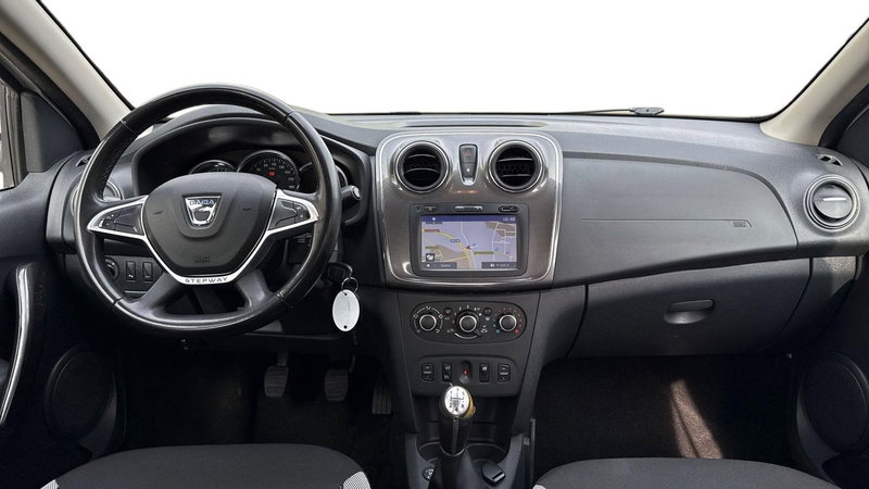 Dacia Sandero usata a Treviso (7)