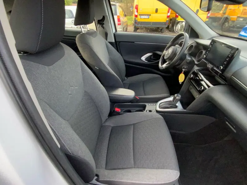 Toyota Yaris Cross usata a Perugia (8)