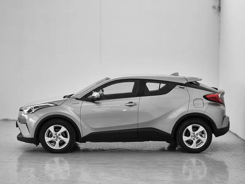 Toyota Toyota C-HR usata a Prato (2)