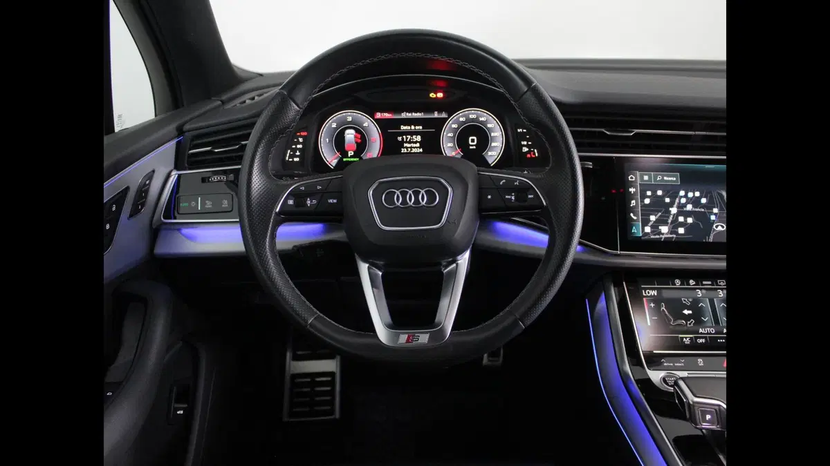 Audi Q7 usata a Palermo (16)
