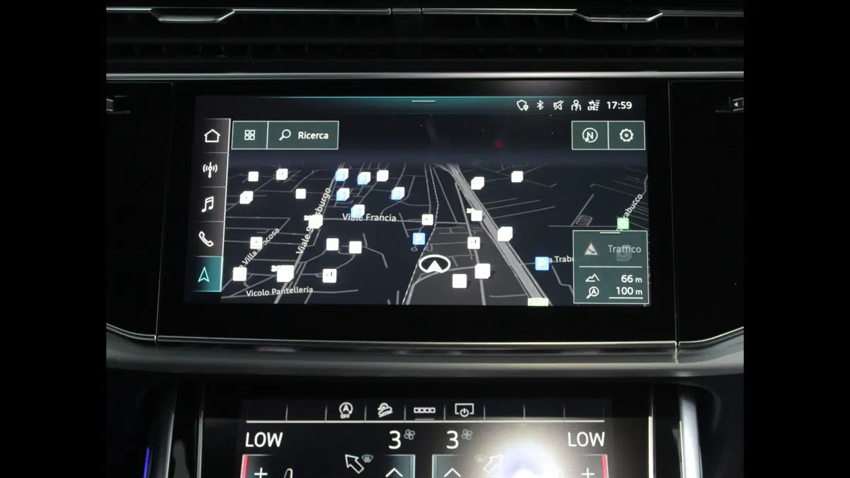 Audi Q7 usata a Palermo (17)