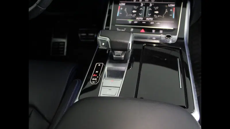 Audi Q7 usata a Palermo (19)