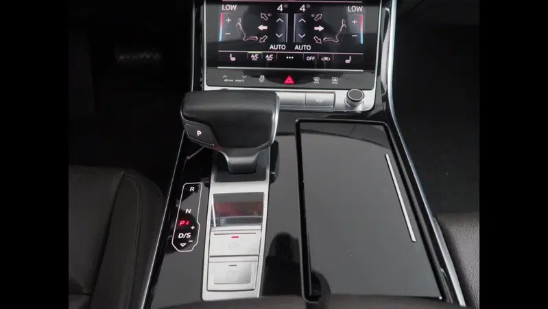 Audi A8 usata a Palermo (11)