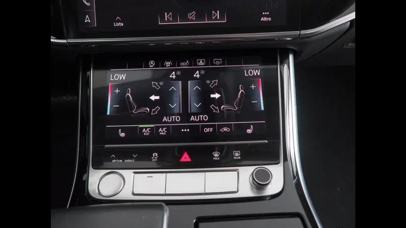 Audi A8 usata a Palermo (12)