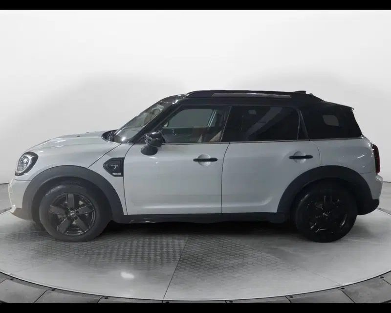 MINI Mini Countryman usata a Caserta (9)