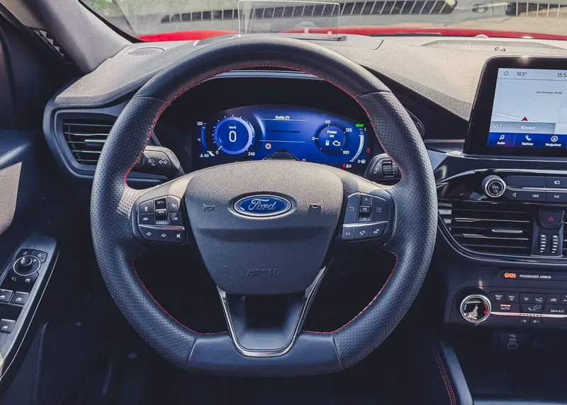 Ford Kuga usata a Novara (11)