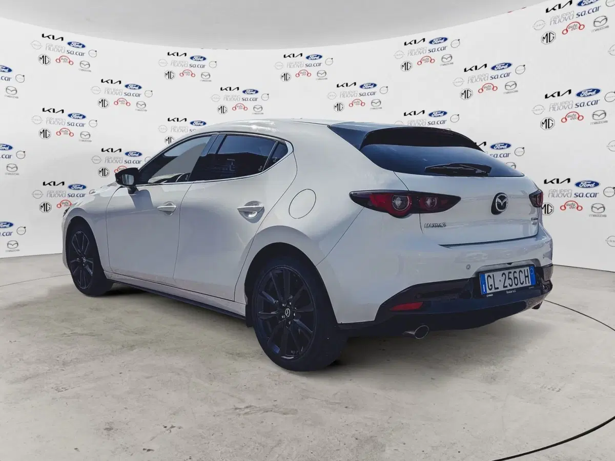 Mazda Mazda3 Hatchback usata a Novara (4)