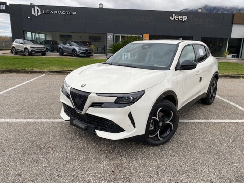 Alfa Romeo Junior nuova a Benevento (3)