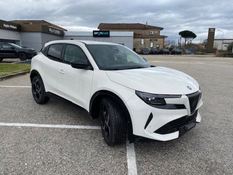 Alfa Romeo Junior nuova a Benevento (8)