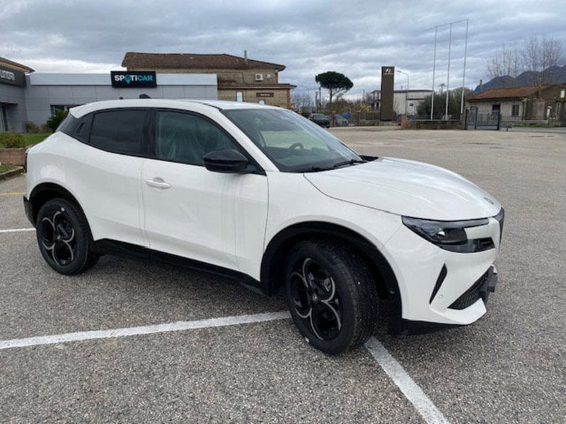 Alfa Romeo Junior nuova a Benevento (9)