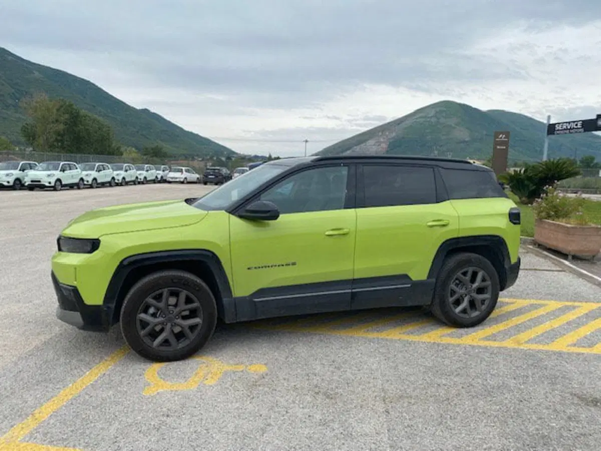 Jeep Compass usata a Benevento (4)