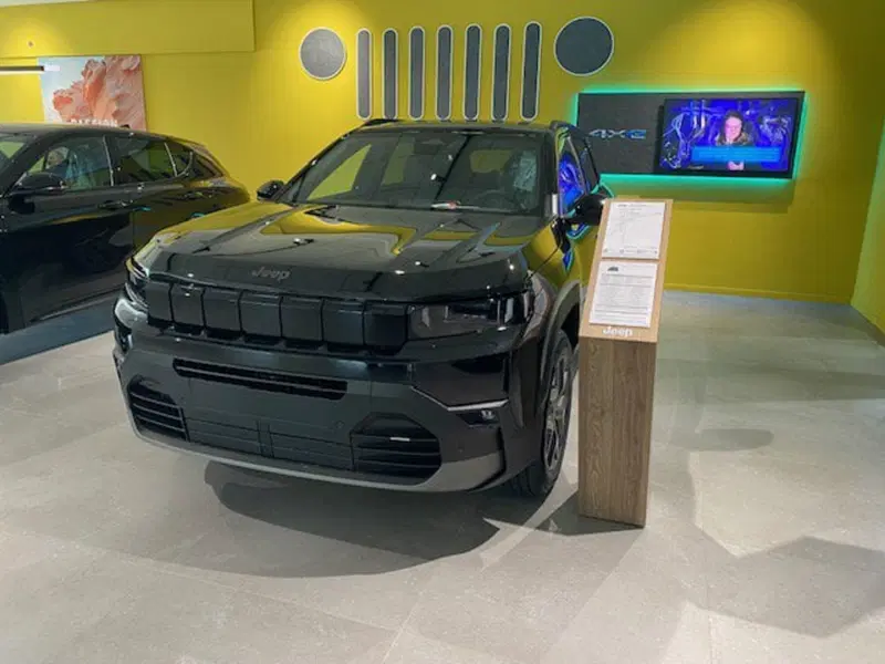 Jeep Compass nuova a Benevento