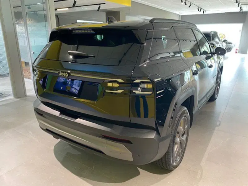Jeep Compass nuova a Benevento (7)