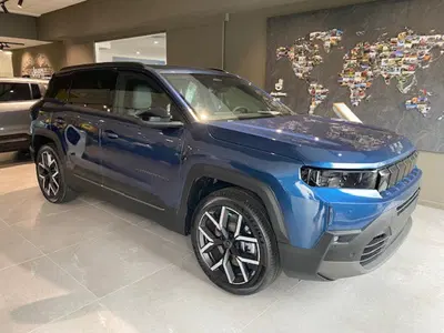 Jeep Compass 1.6 turbo e-hybrid phev Summit fwd 225cv edct7 nuova a Benevento