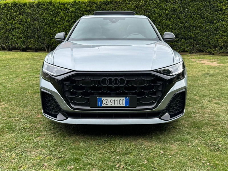 Audi Q8 usata a Salerno (9)
