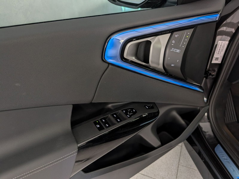 BMW X3 nuova a Salerno (12)