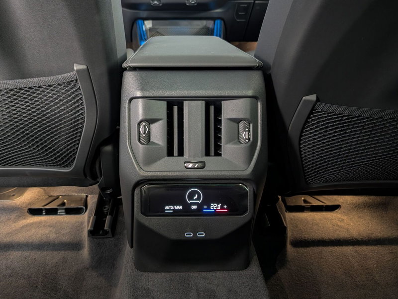 BMW X3 nuova a Salerno (14)