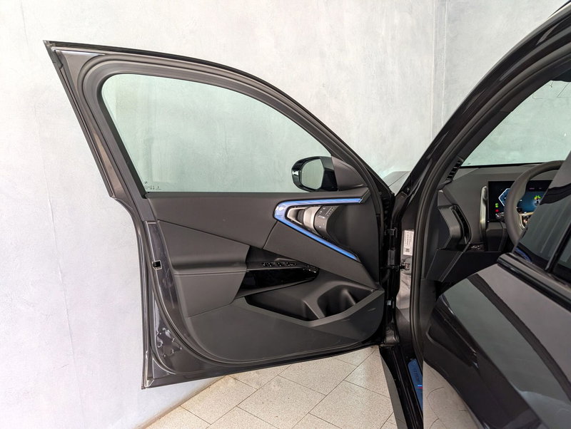 BMW X3 nuova a Salerno (18)