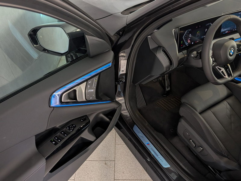 BMW X3 nuova a Salerno (20)