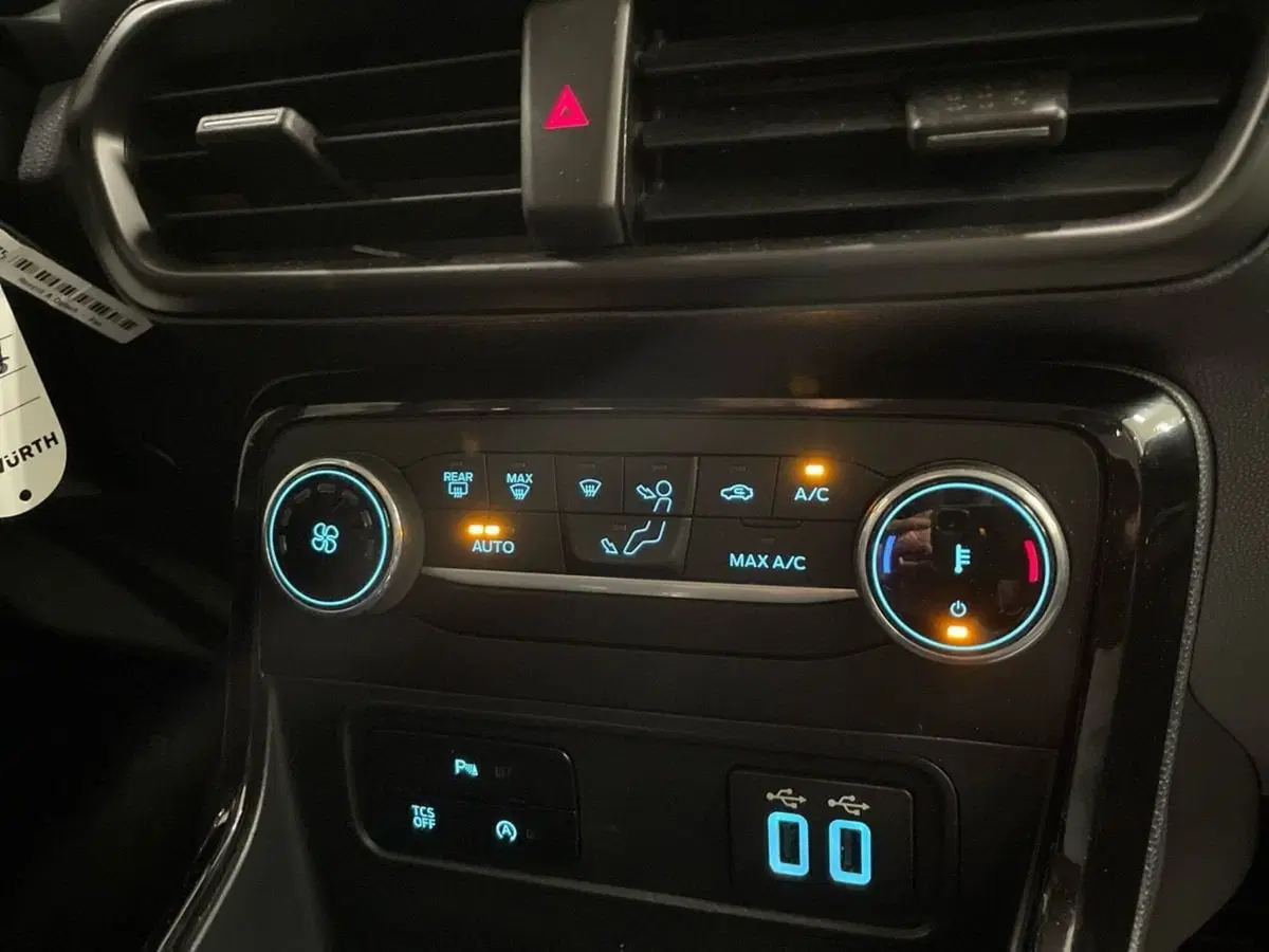 Ford EcoSport usata a Prato (15)